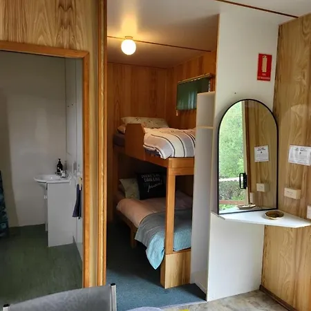 Queenstown Copper Country Cabins Exterior photo